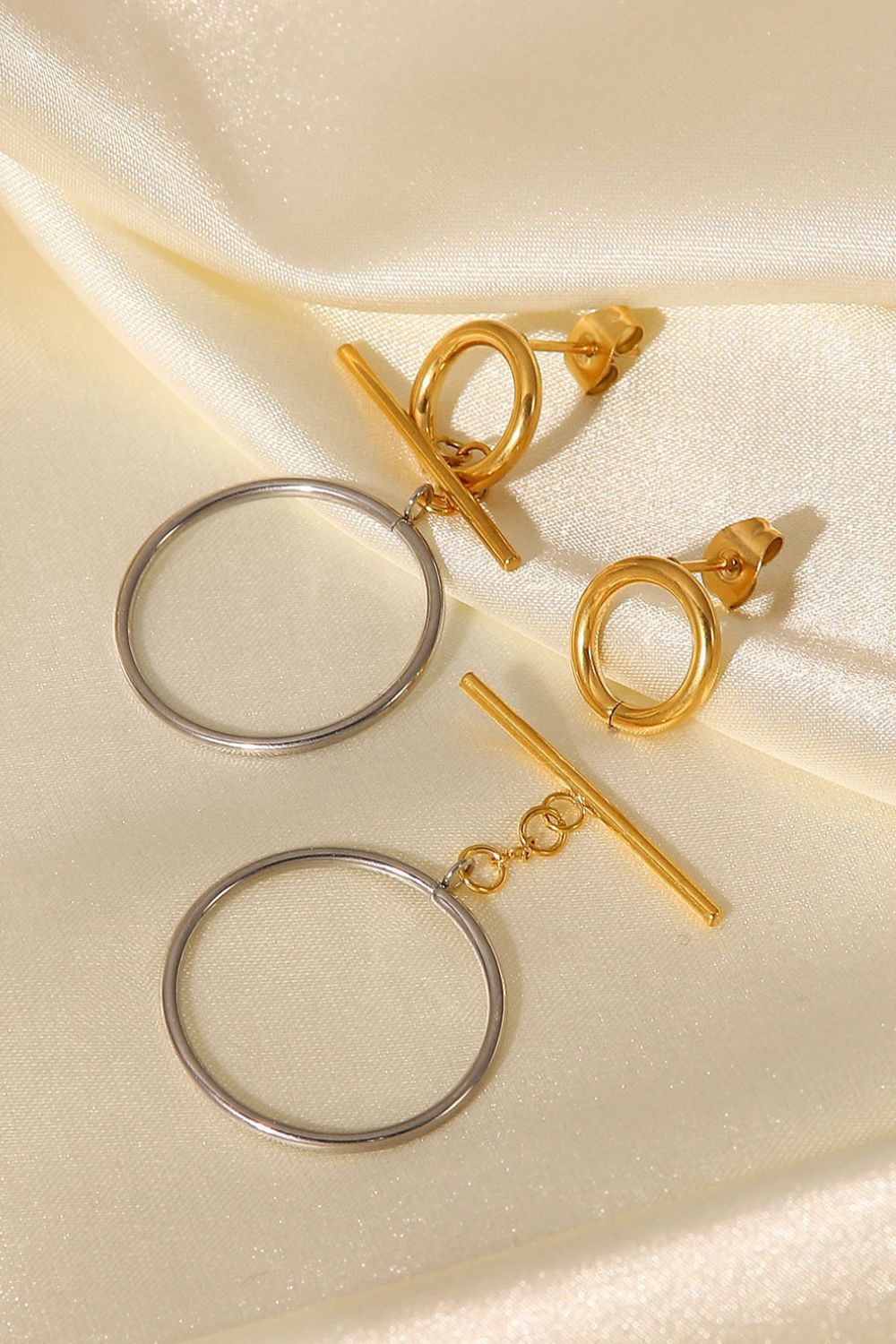 Toggle Clasp Drop Earrings