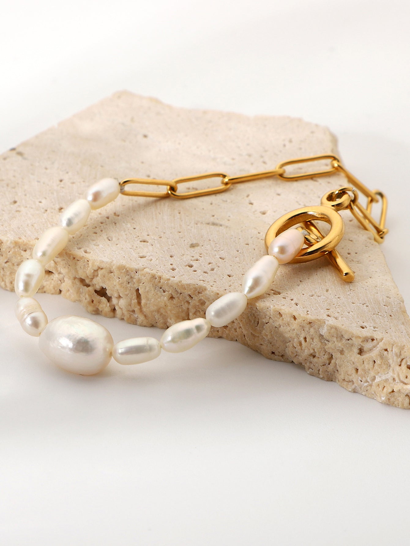 Pearl Chain Link Toggle Clasp Bracelet