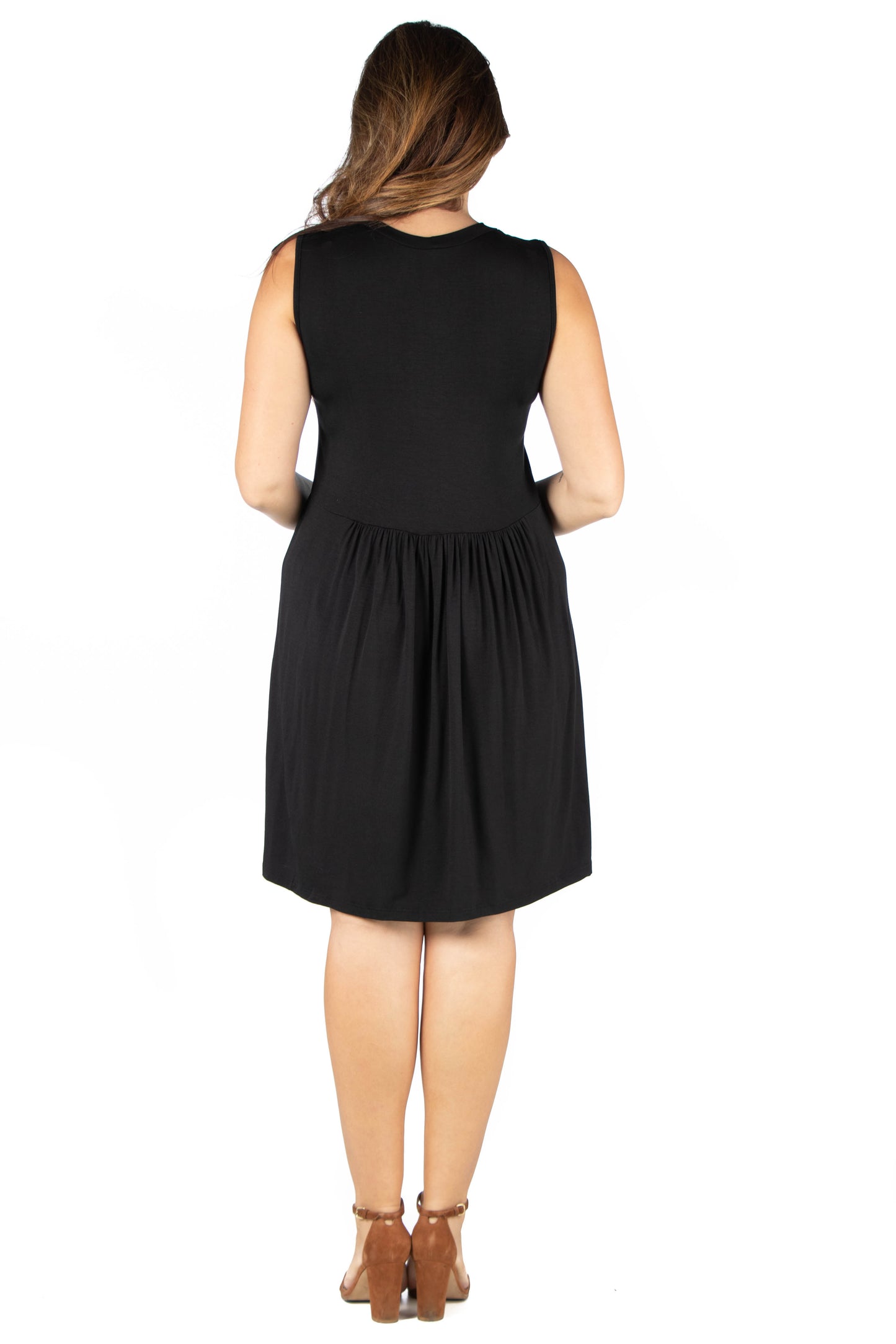 Womens Curvy Black Sleeveless Pleated Fit and Flare Dress