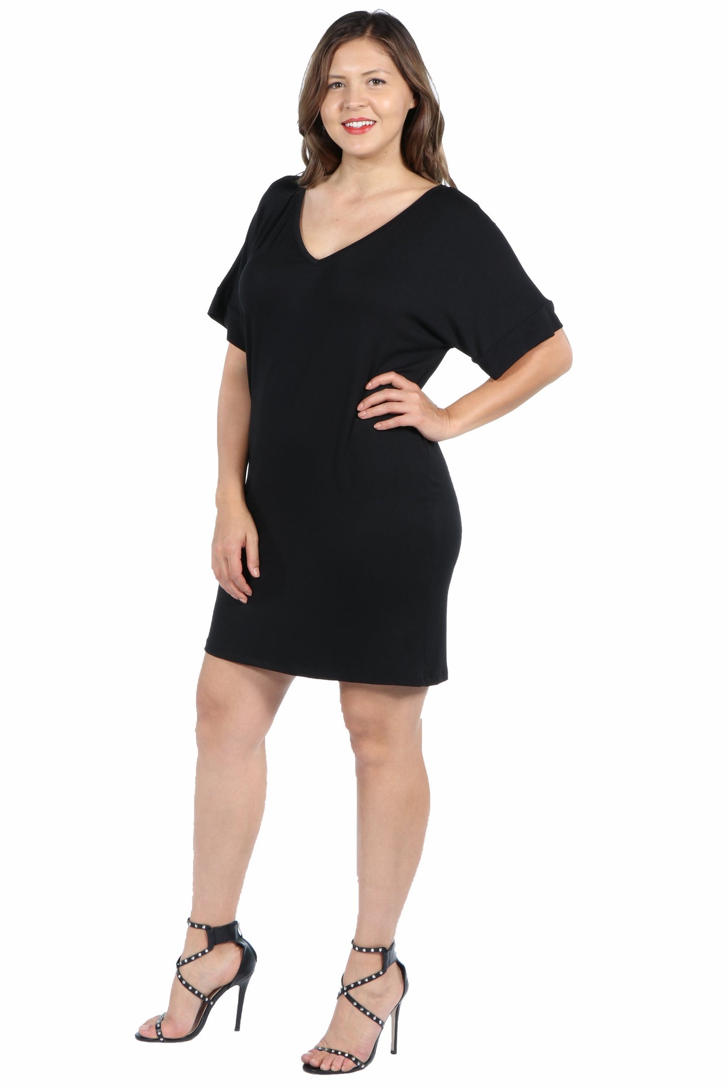 Womens Curvy Black V Neck Loose Fit Resort Dress