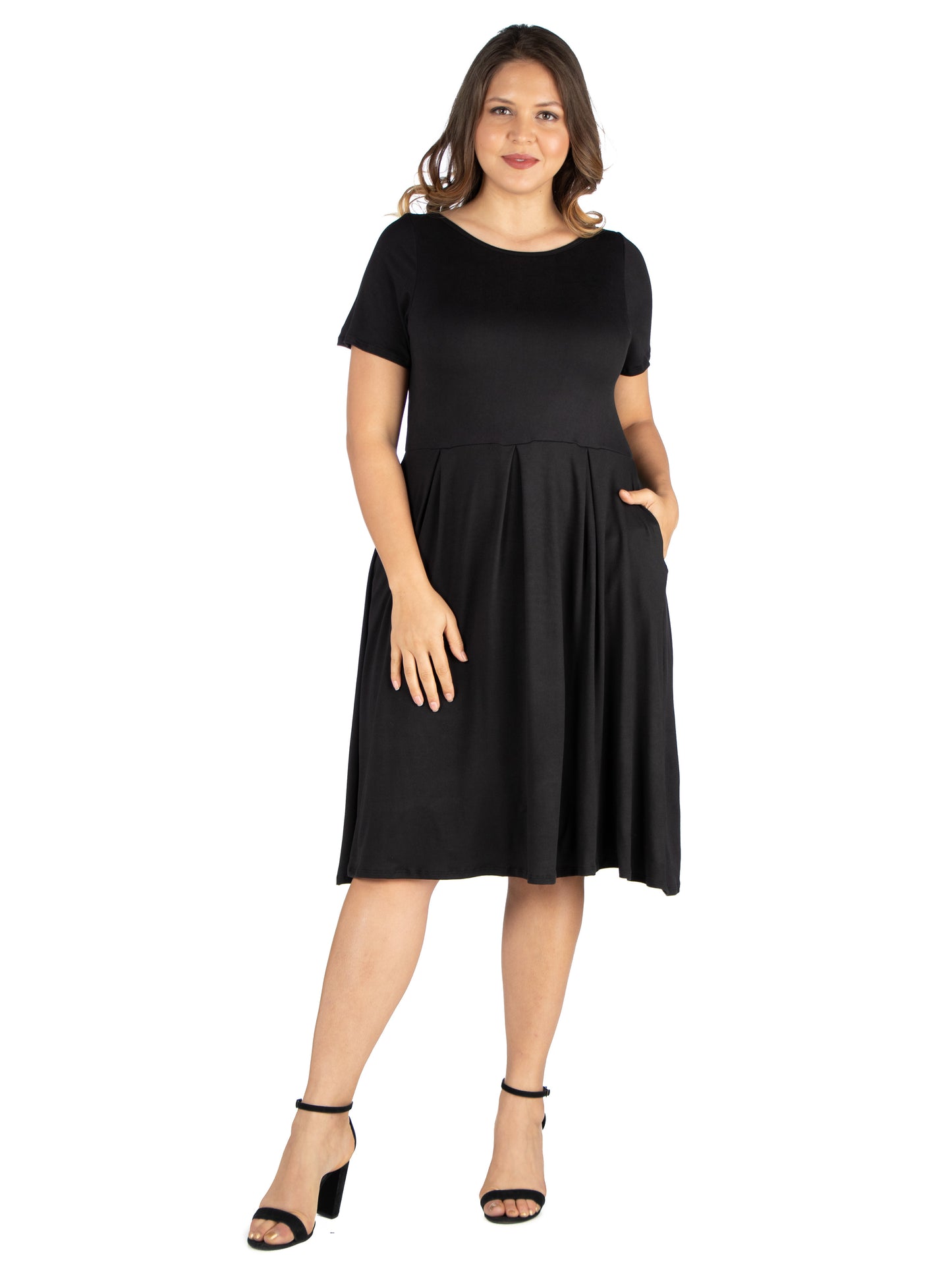 Womens Curvy Black Short Sleeve Midi Skater Dress With Pockets