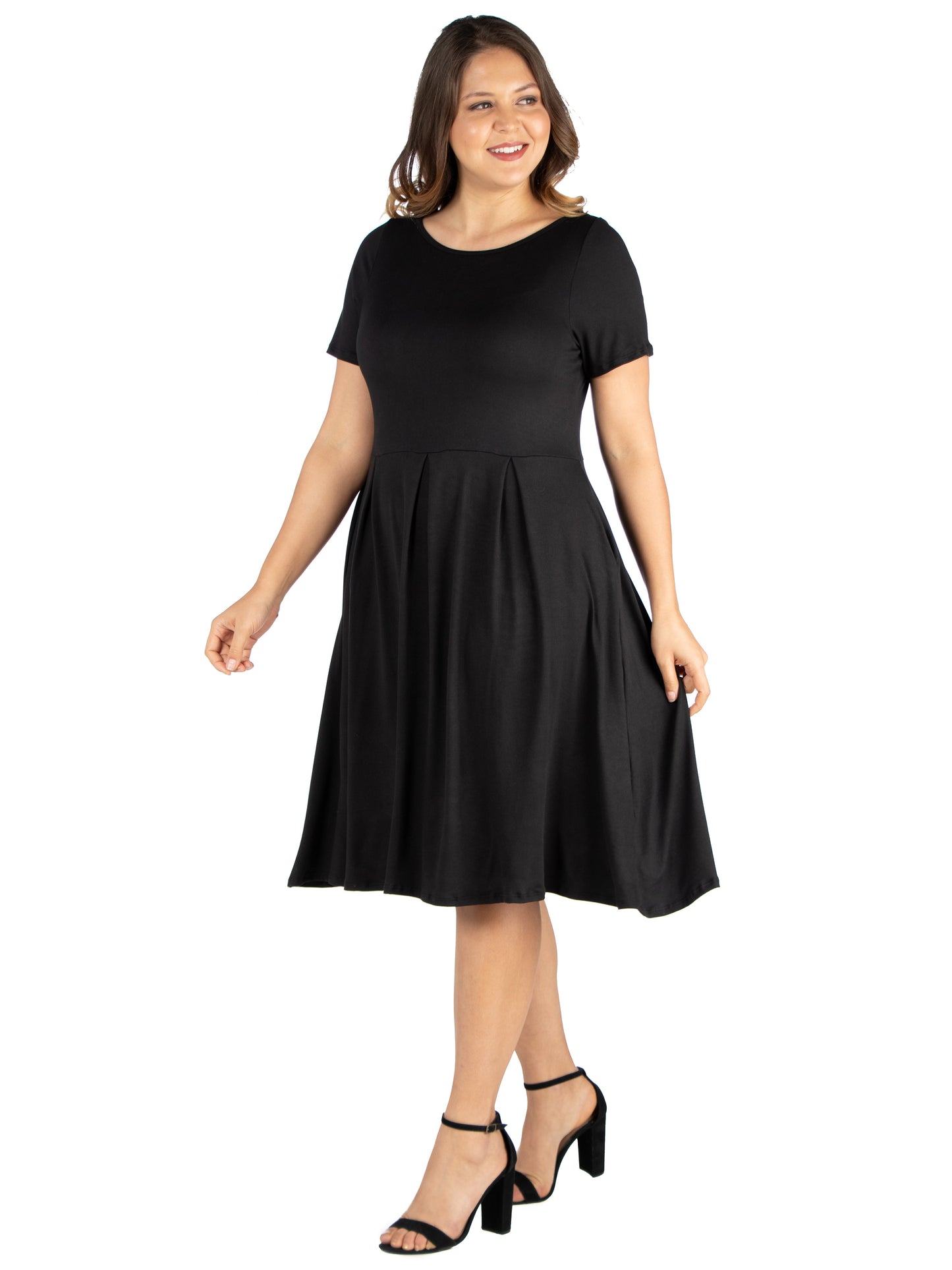 Womens Curvy Black Short Sleeve Midi Skater Dress With Pockets