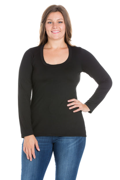 Womens Curvy Black Solid Long Sleeve Scoop Neck Womens Tee