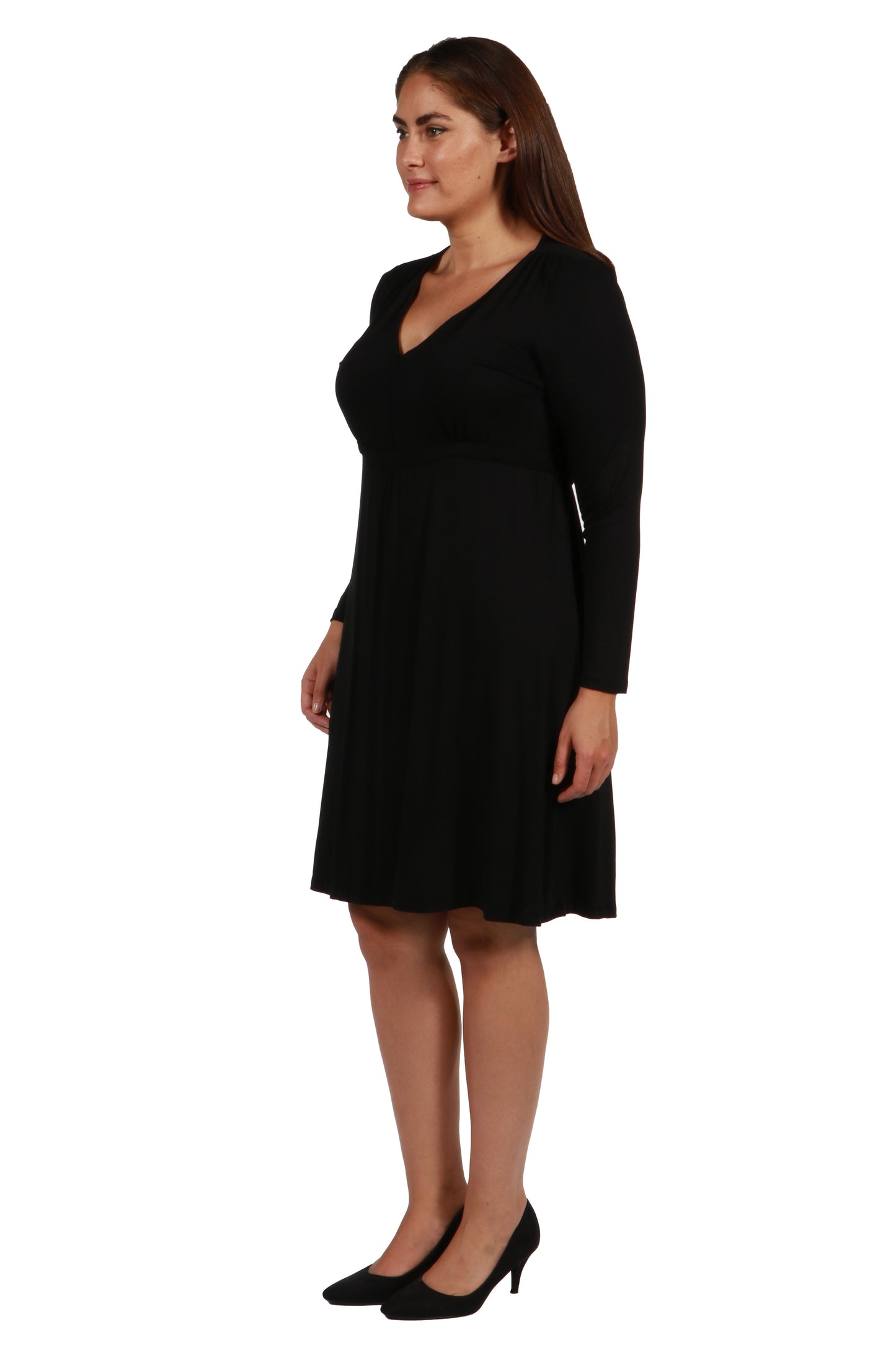 Womens Curvy Black Long Sleeve V-Neck Cocktail Dress