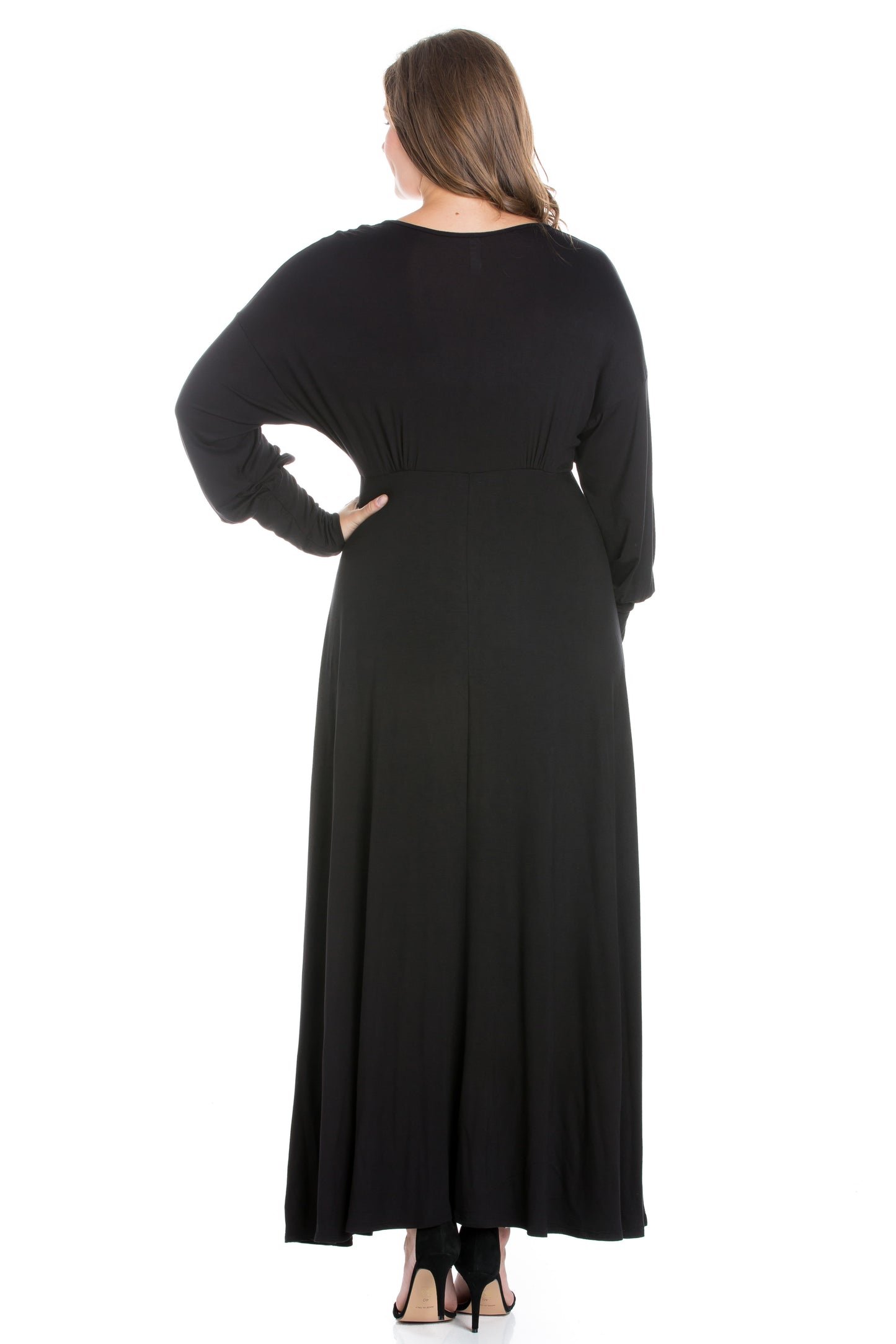 Womens Curvy Black V-Neck Long Sleeve Maxi Dress