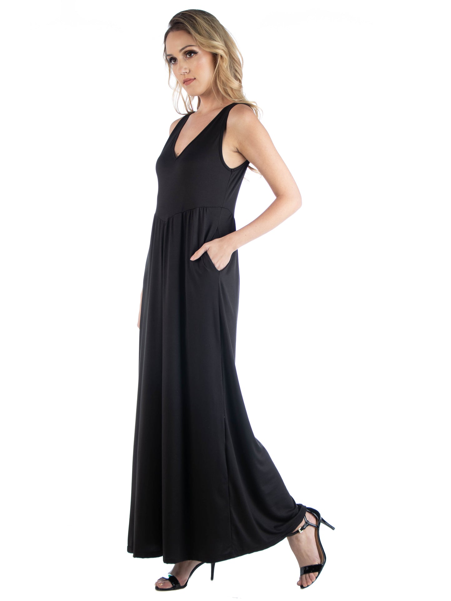 Womens Missy Sleeveless V Neck Maxi Dress with Pocket Detail