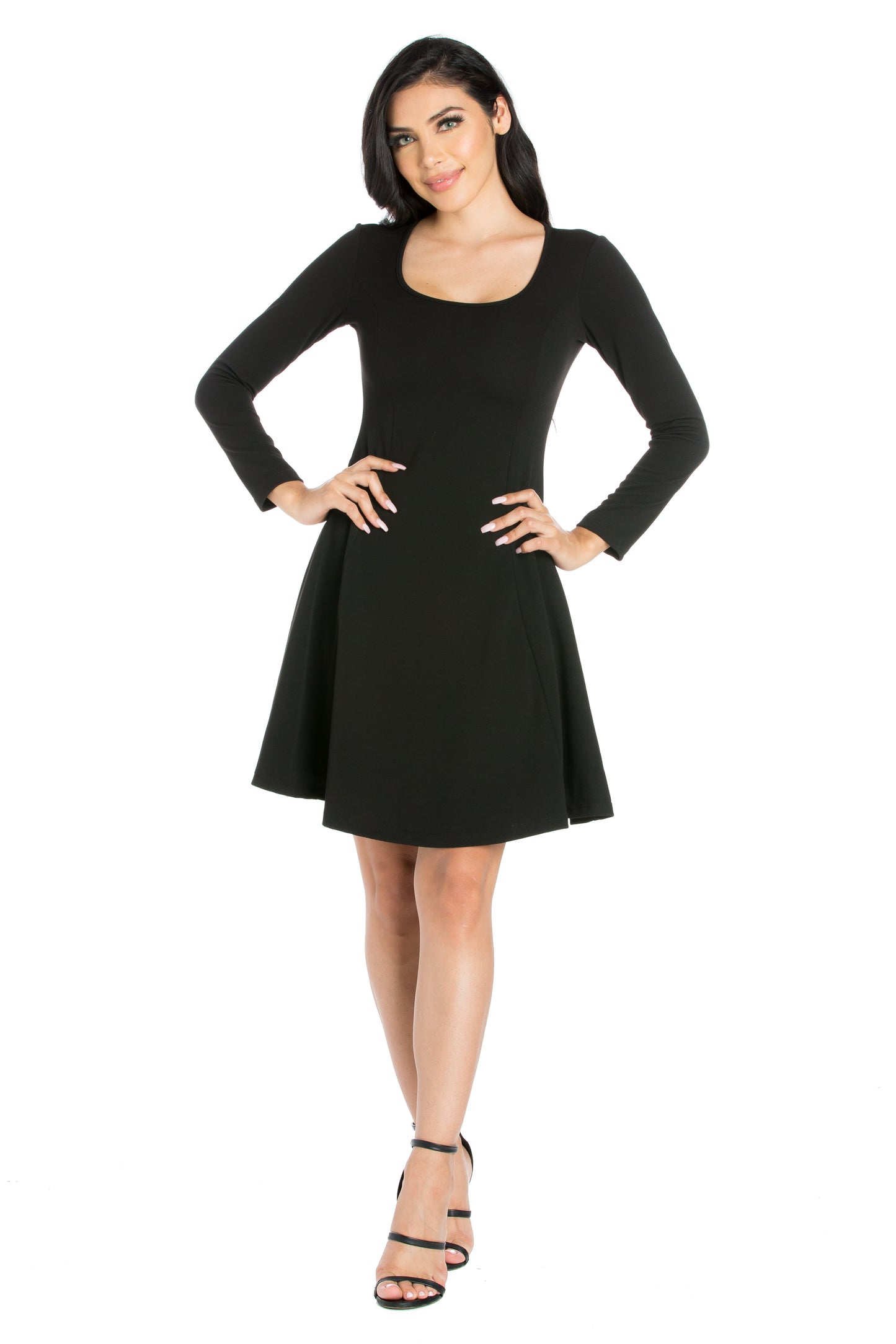 Womens Missy Long Sleeve Knee Length Skater Dress