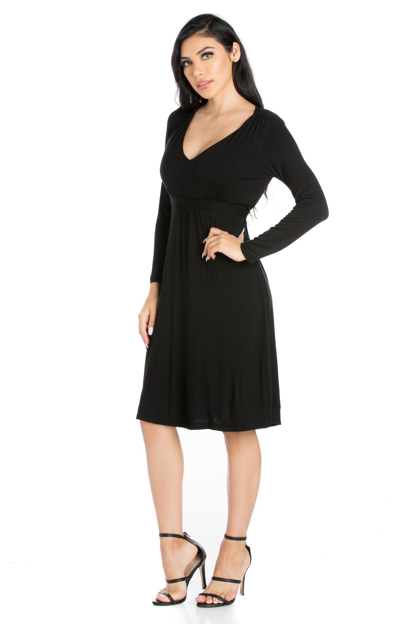 Womens Missy Long Sleeve V-Neck Cocktail Dress