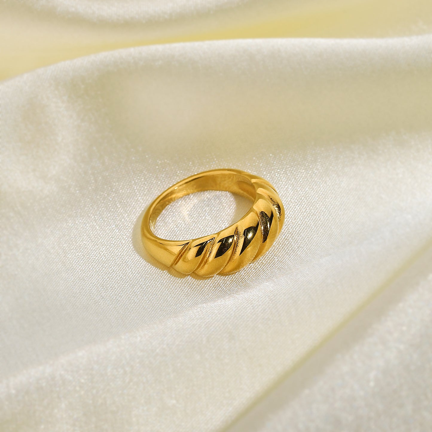 Gold-Plated Ribbed Ring